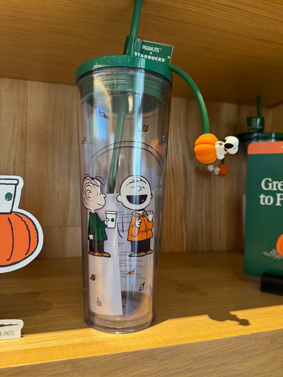 Other - Starbucks Peanuts
Snoopy Pumpkin Cold Cup
Tumbler Straw Topper
